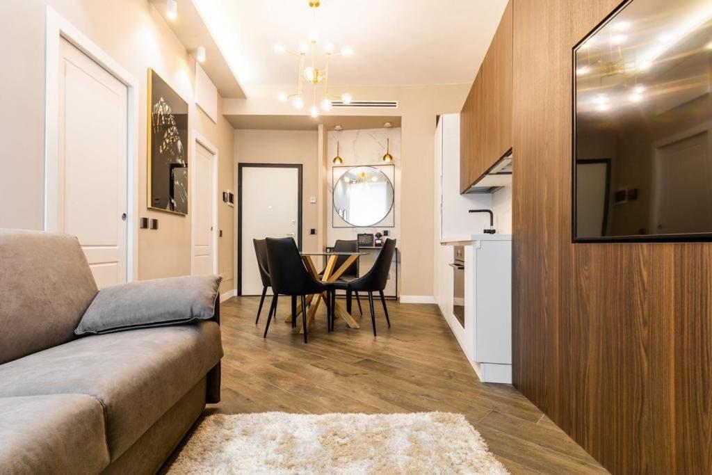 米兰Dali Duomo Golden House公寓 外观 照片